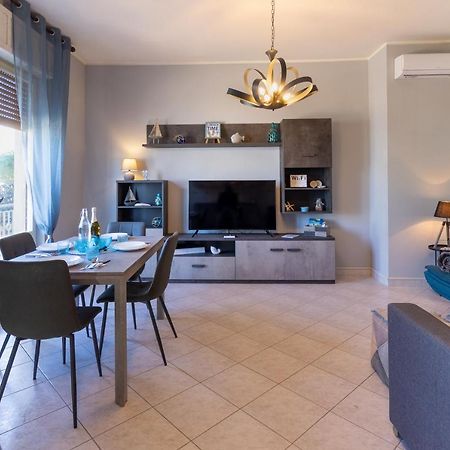 Casa Del Bello - Appartamento Di Fronte Al Mare A Silvi Silvi Marina Buitenkant foto